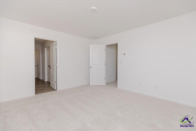 Building Photo - 218 Hickory Rdg Trl