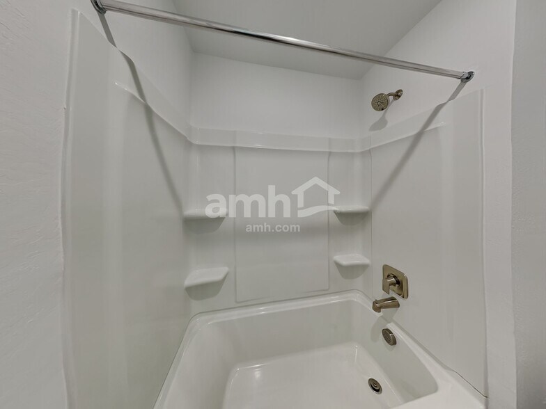 Building Photo - 17161 Puget Ave