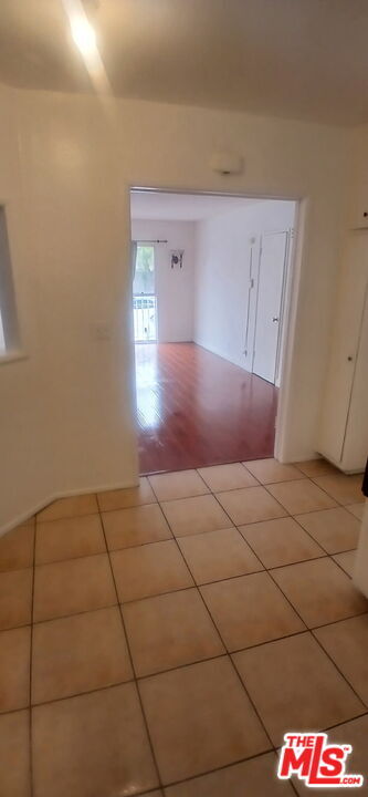 Building Photo - 4106 Rosewood Ave