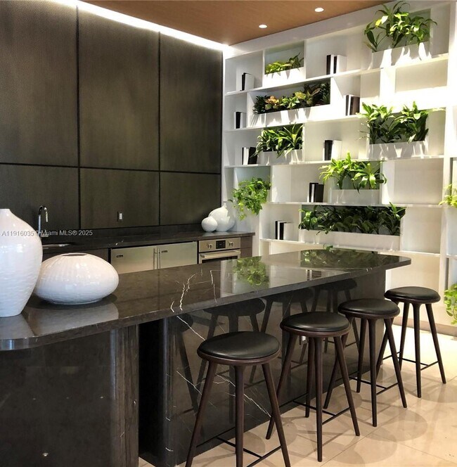 Building Photo - 55 SW 9th St