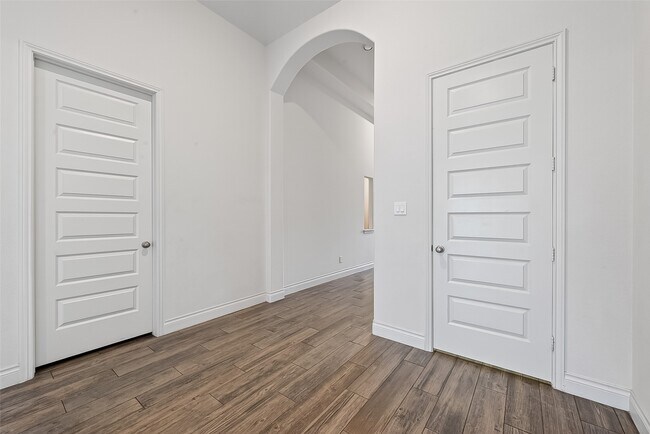 Building Photo - 18202 Nisbet Crossing