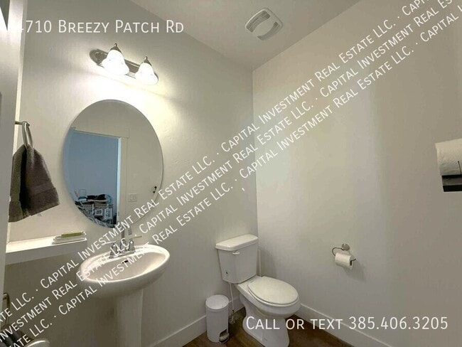 Building Photo - 4710 Breezy Patch Rd