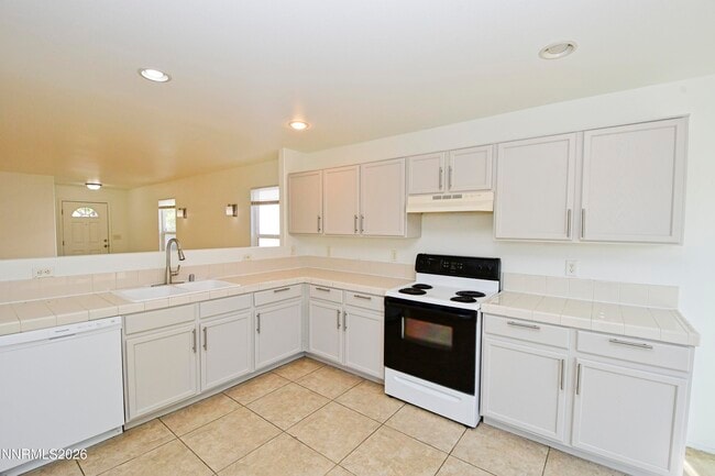 Building Photo - 7441 Deveron Dr