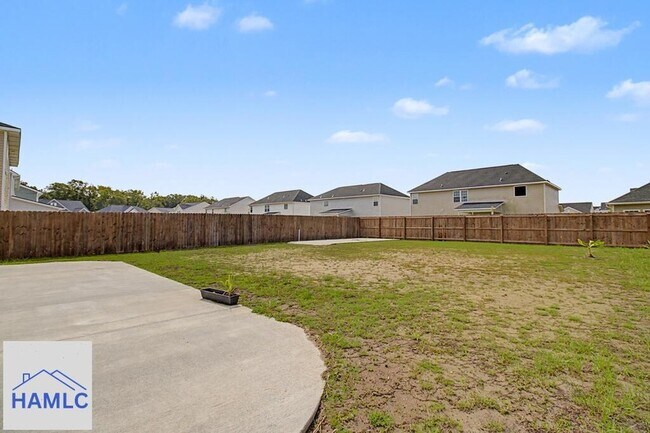 Building Photo - 319 Herty Ln