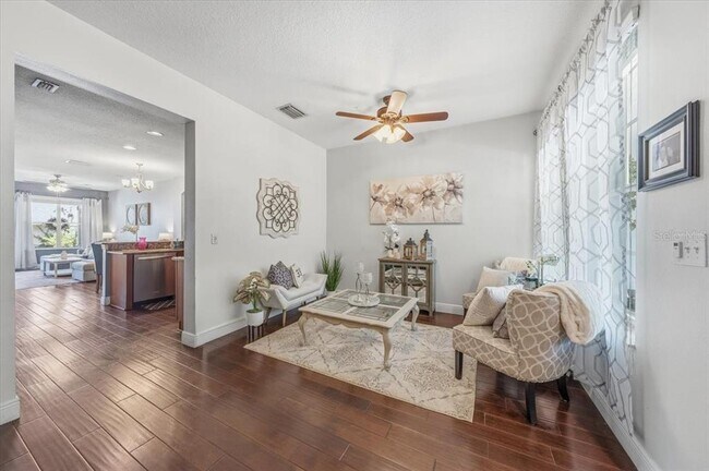Building Photo - 9606 Royce Dr