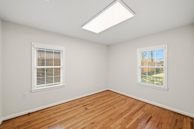 Building Photo - 5109 Nina Lee Ln