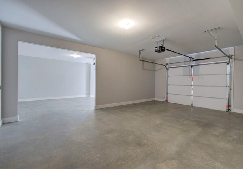 Building Photo - 309 Arbor Cir