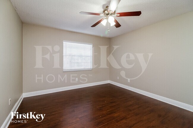 Building Photo - 11107 Finchley Pl