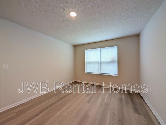 Building Photo - 1259 Bridier St