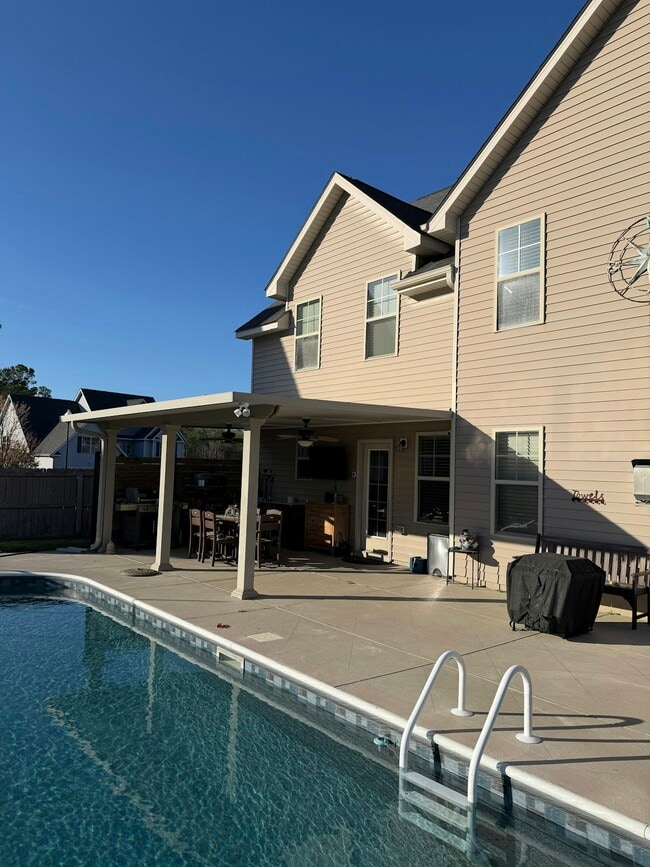 Building Photo - 205 Holmes Point Ct