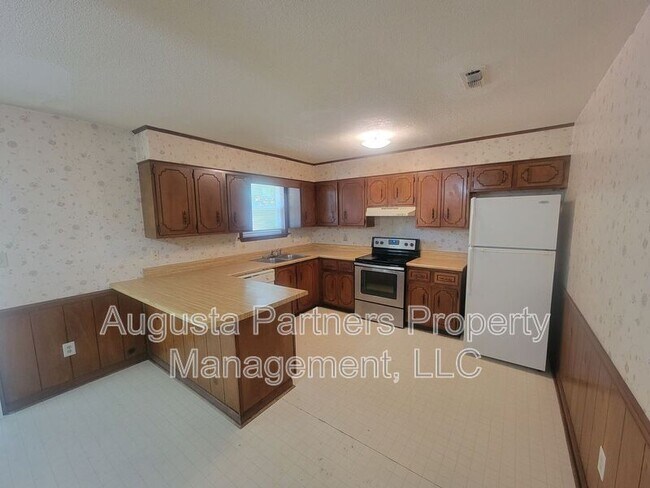 Building Photo - 2803 Ptarmigan Rd