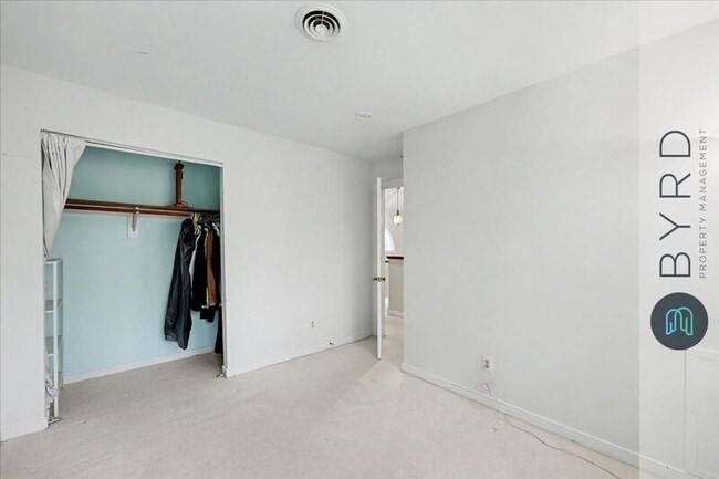 Building Photo - 14304 Cove Ridge Pl