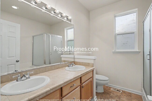 Building Photo - Four Bedroom Home with Amazing Views in Bull Mountain! DEPOSIT SPECIAL
