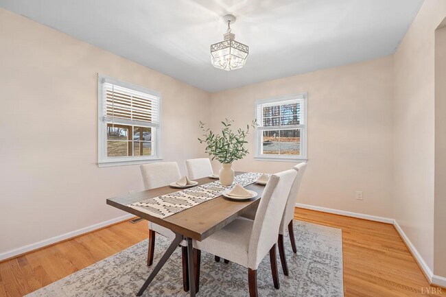 Building Photo - Beautiful Ranch In the Heart of Boonsboro Close to Shopping and Resturants