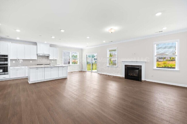 Building Photo - 9008 Catboat St
