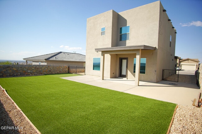 Building Photo - 12874 Woolstone Dr