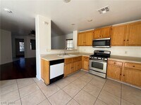Building Photo - 4927 Volcanic Rock Ln