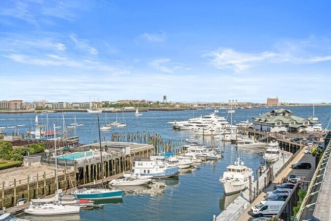 Building Photo - 33 Commercial Wharf