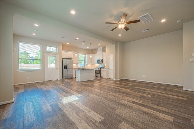 Building Photo - 16111 Northern Cardinal Ln