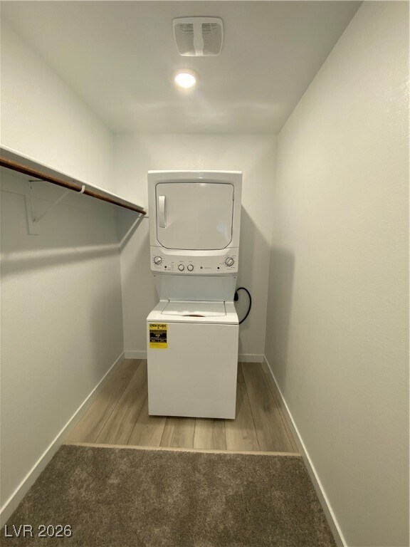 Building Photo - 9215 Sky Pointe Dr