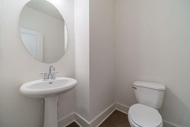 Building Photo - 56 Garrison Dr