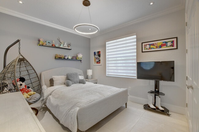 Building Photo - 19211 N Creekshore Ct