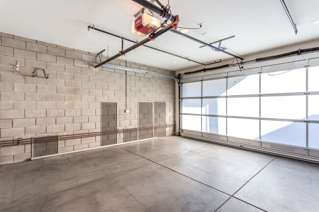 Building Photo - 1212 Abbot Kinney Blvd