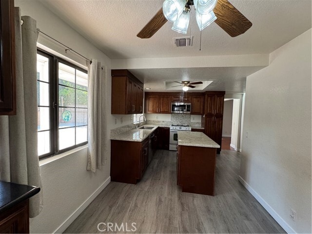 Building Photo - 5139 Via Del Valle St