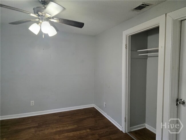 Building Photo - 14107 Coffee Bluff Rd