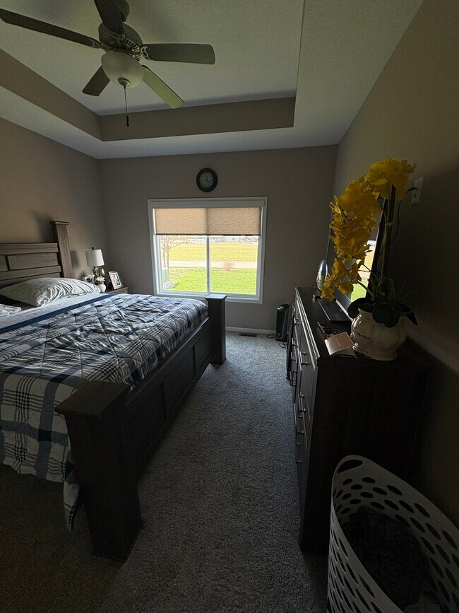 Building Photo - 5668 Prairie Grass Dr