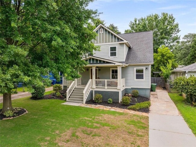 Building Photo - 1134 Knott St SE