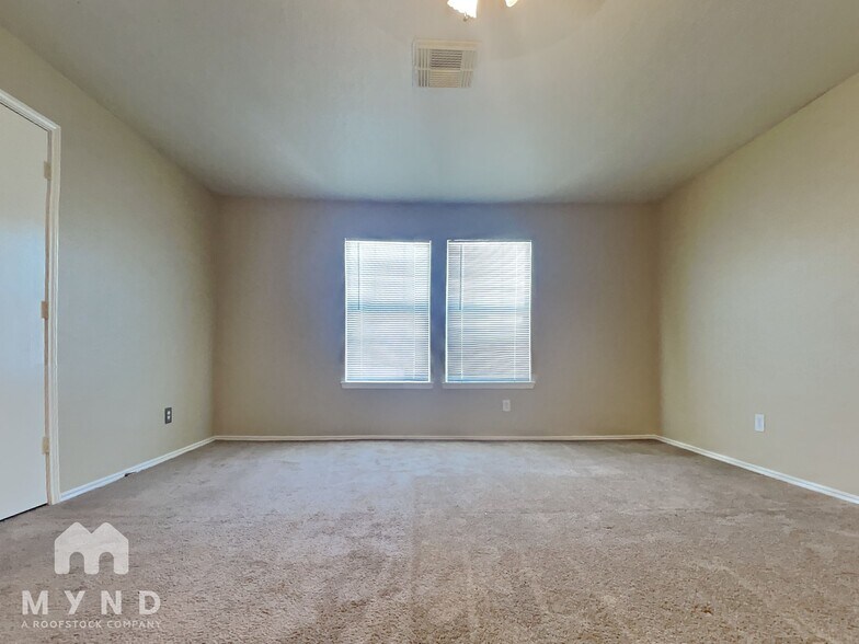 Building Photo - 22702 Sherioaks Ln