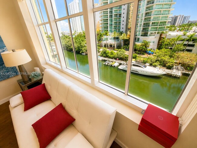 Building Photo - 200 Sunny Isles Blvd