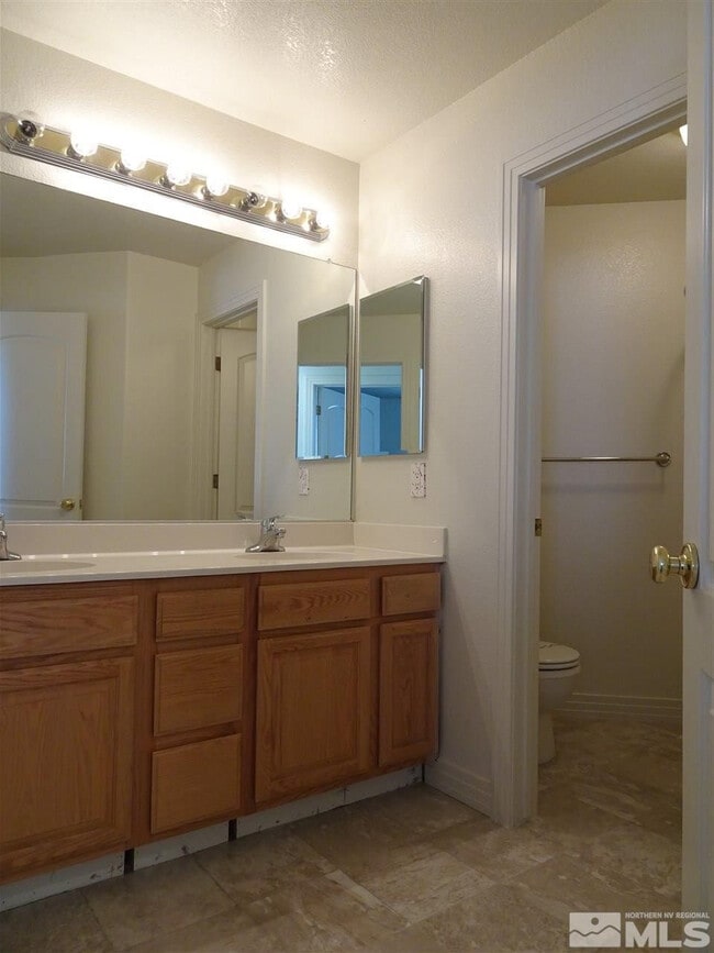 Building Photo - 7021 Heatherwood Dr