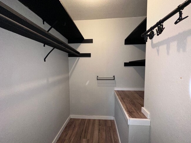 Building Photo - Charming 2-Bed, 1-Bath Home in Tee Off Estates – W/S/G Utilities Included in the rent!