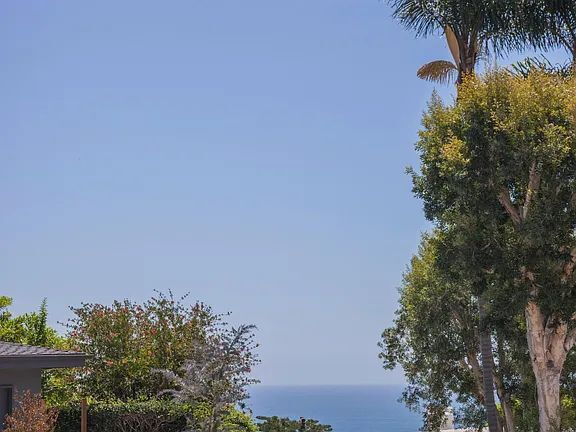 Building Photo - NO MIN CREDIT SCORE REQUIRED, BK OKAY, PAST EVICTION OKAY!, BACKGROUND FRIENDLY. Apply at "The Re...