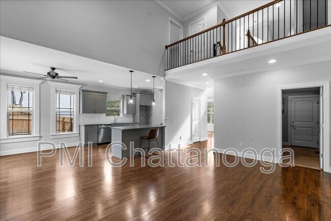 Building Photo - 8229 Pierpoint Dr