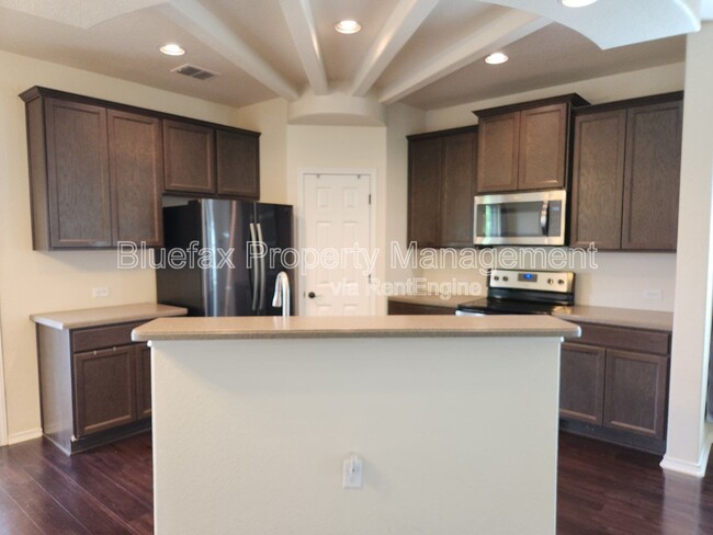 Building Photo - 11423 Sea Gull Ct