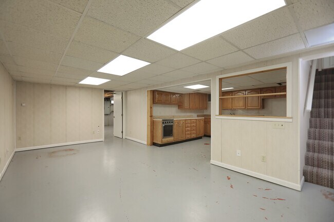Building Photo - 2509 Paddock Ct