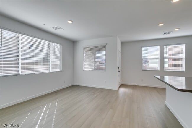 Building Photo - 379 Morgan Crst Dr