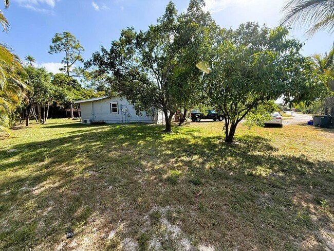 Building Photo - 14526 Paradise Trail