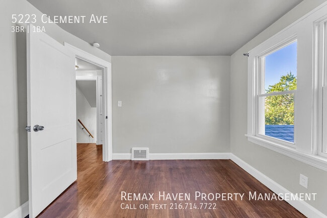 Building Photo - 5223 Clement Ave