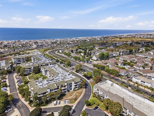 Building Photo - Fully Remodeled Coastal Condo in Villa Balboa | 2 Bed, 2 Bath