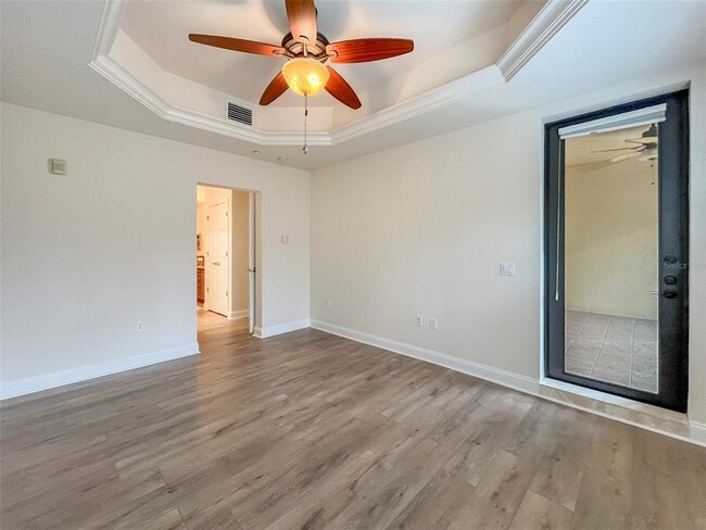 Building Photo - 7710 Lake Vista Ct