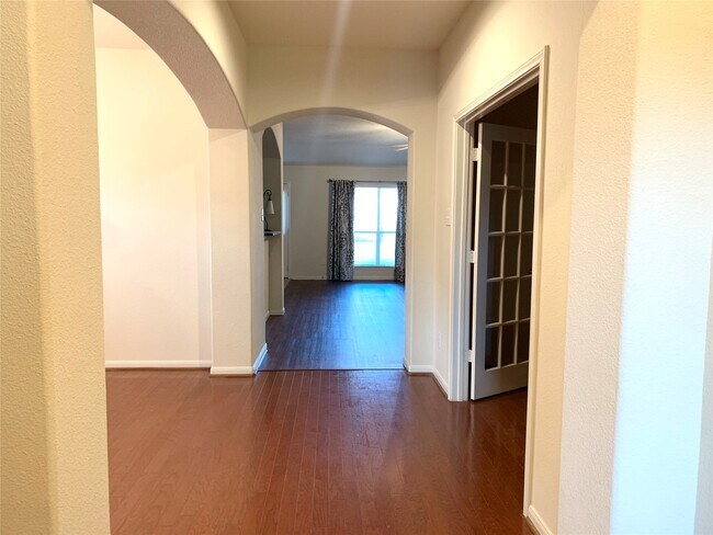 Building Photo - 5115 Trevors Trace Ln
