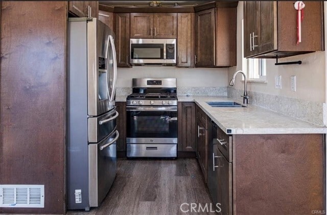 Building Photo - 6781 Jacaranda Ave