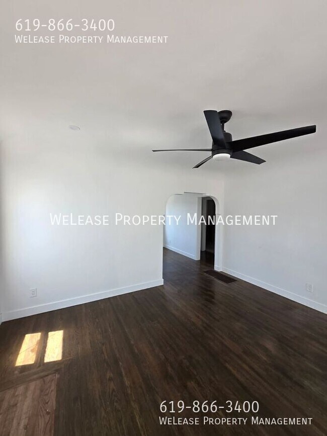 Building Photo - 4226 Iowa St