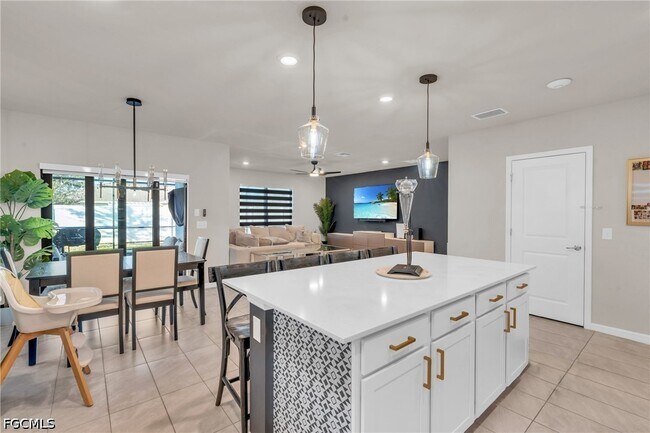 Building Photo - 10839 Marlberry Way