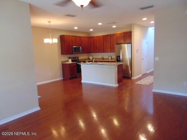 Building Photo - 450 Honeycomb Way