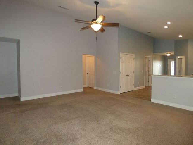 Building Photo - 5061 Carley Ct